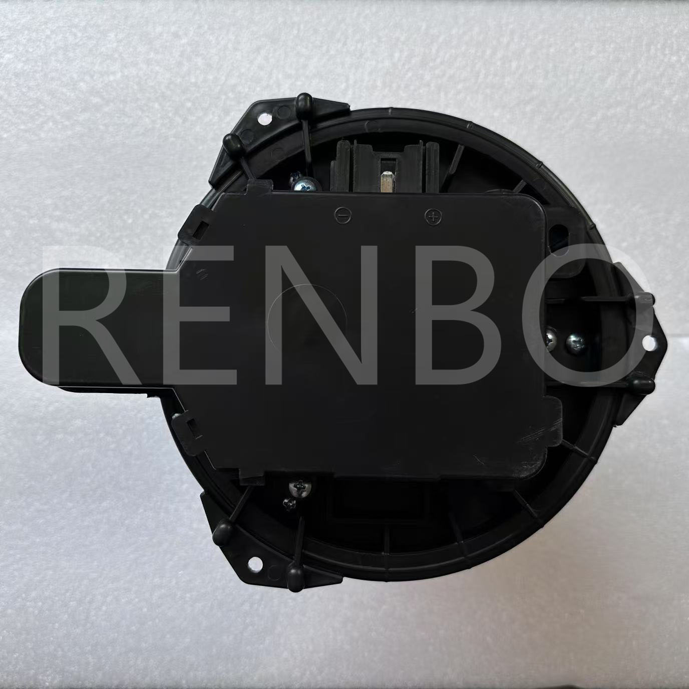 F050